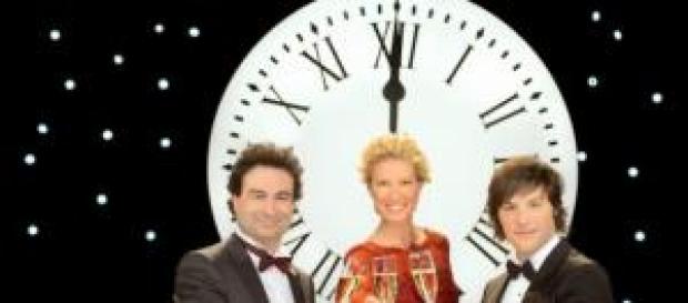 Anne Igartiburu junto al jurado de Masterchef. Anne Igartiburu junto al jurado de Masterchef.