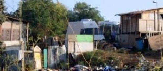 Campo Rom a via di Torrevecchia a Roma Campo Rom a via di Torrevecchia a Roma