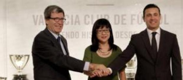 Meriton Holdings y Amadeo Salvo Meriton Holdings y Amadeo Salvo