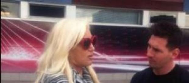 Susana Giménez y Lionel Messi en el Camp Nou. Susana Giménez y Lionel Messi en el Camp Nou.