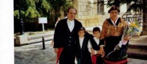 Una familia manchega feliz Una familia manchega feliz