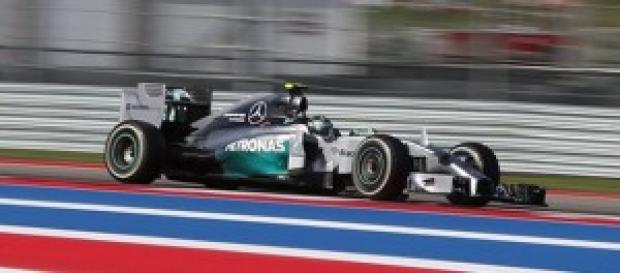 Ascolti Tv 2 novembre 2014: flop per la Formula1 Ascolti Tv 2 novembre 2014: flop per la Formula1