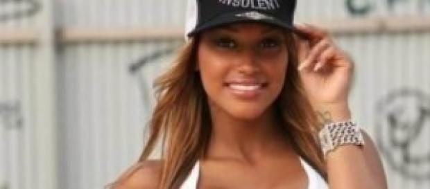 Nella foto: la bella Fanny Neguesha Nella foto: la bella Fanny Neguesha
