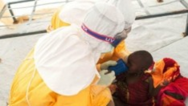 Bambino esposto al virus Ebola