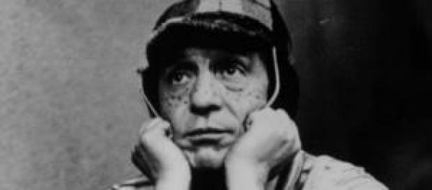 Roberto Gómez Bolaños (Chavo del 8) Roberto Gómez Bolaños (Chavo del 8)