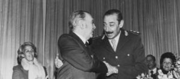 Videla, mantuvo esta distinción hasta su muerte Videla, mantuvo esta distinción hasta su muerte