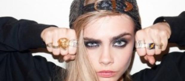 Cara Delevigne y su nueva propuesta artística. Cara Delevigne y su nueva propuesta artística.