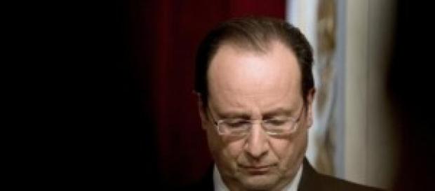 Lourdement taclé, que reste-t-il à F.Hollande? Lourdement taclé, que reste-t-il à F.Hollande?