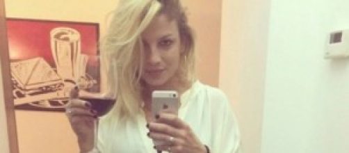 Gossip news:; Emma Marrone parte in tour da single