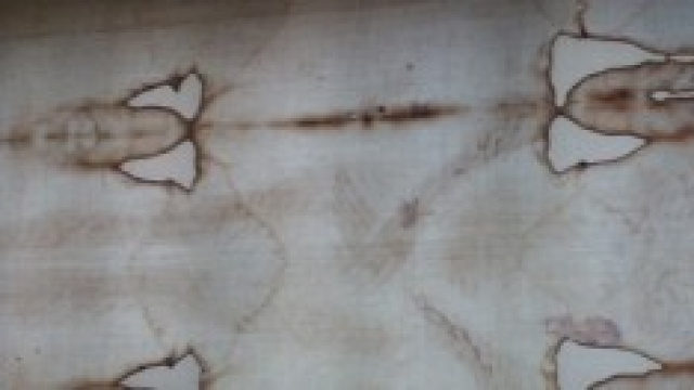 7500 prenotazioni in 3 ore per la Sindone