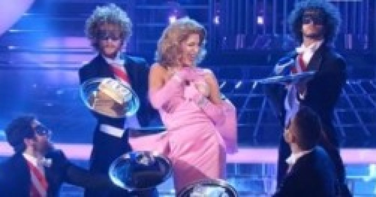 Veronica Maya Fuori Di Seno A Tale E Quale Show Gi Il Vestito In Diretta Video