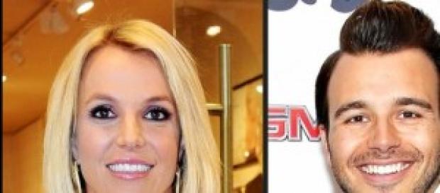 Britney Spears de novia con Charlie Ebersol. Britney Spears de novia con Charlie Ebersol.