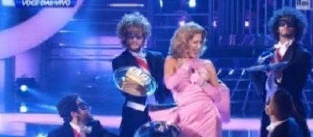Veronica Maya balla a Tale e quale show Veronica Maya balla a Tale e quale show