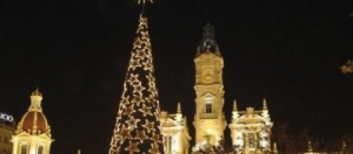 L'albero di Natale nel pieno centro di Valencia