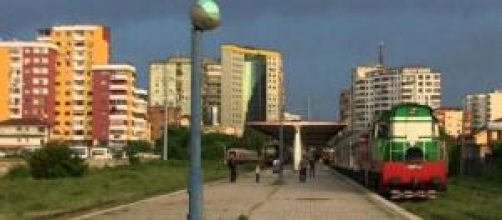 La stazione ferroviaria di Tirana