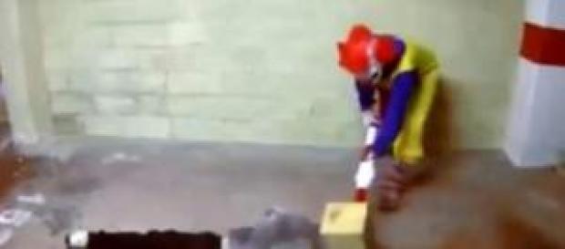 Dal clown assassino al clown rapitore di bambini Dal clown assassino al clown rapitore di bambini