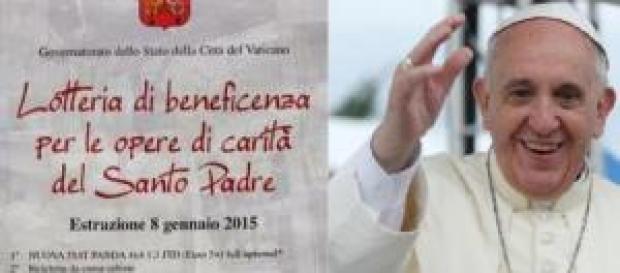 El primer premio del "sorteo Papal", un Fiat Panda El primer premio del "sorteo Papal", un Fiat Panda