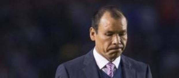 El profe Cruz queda fuera de Morelia El profe Cruz queda fuera de Morelia