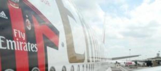 Milan - Emirates accordo raggiunto fino al 2020 Milan - Emirates accordo raggiunto fino al 2020