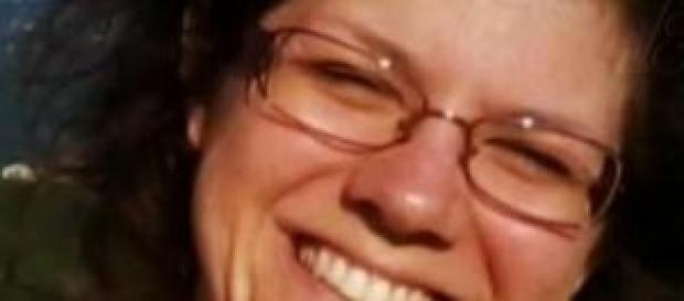 Un primo piano della donna Un primo piano della donna