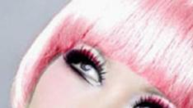 Caschetto in perfetto stile pop 