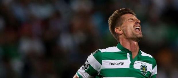 Adrien vai agora jogar a Liga Europa. Adrien vai agora jogar a Liga Europa.