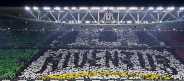 Alcuni tifosi hanno fischiato la prestazione Alcuni tifosi hanno fischiato la prestazione