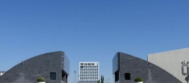 Expertos denuncian la precariedad universitaria Expertos denuncian la precariedad universitaria