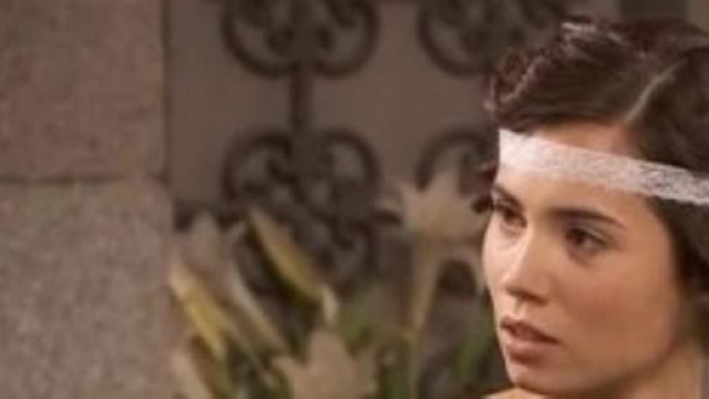 Loreto Mauleon - Maria Castaneda ne Il Segreto 