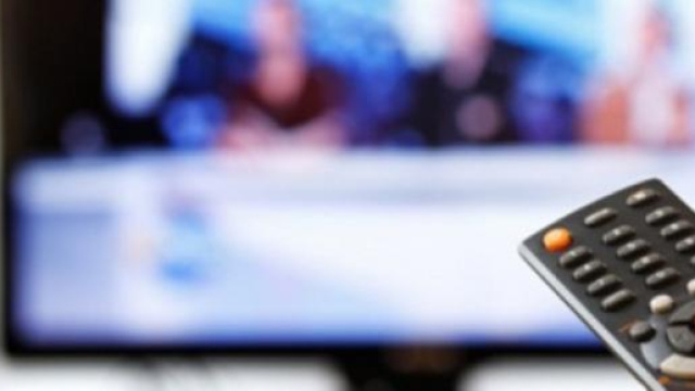 Offerte Mediaset Premium e Sky per Natale 2014