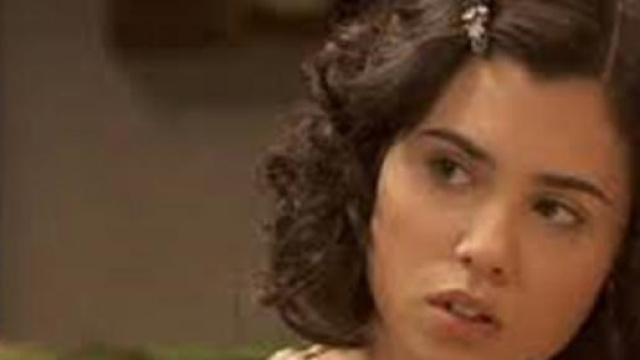 Maria si sottopone a ipnosi.