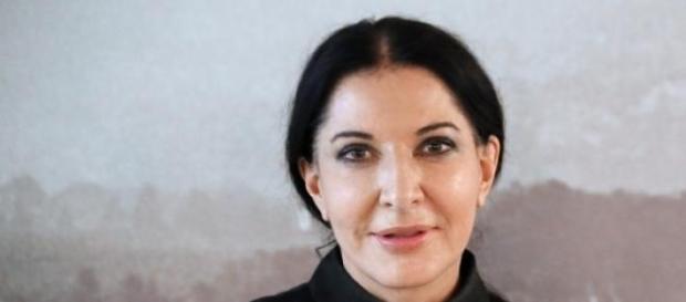 Marina Abramovic se transforma en María Callas Marina Abramovic se transforma en María Callas