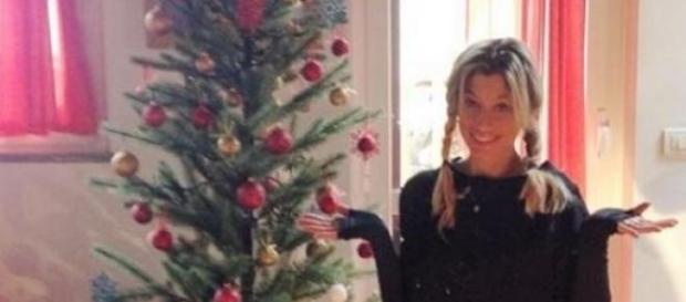 Natale senza veli e a luci rosse: M. Corvaglia Natale senza veli e a luci rosse: M. Corvaglia