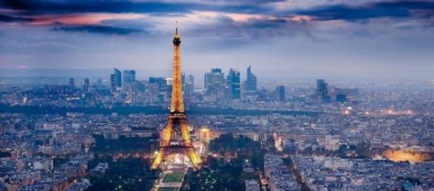 Paris is one of the most beautiful areas in Europe Paris is one of the most beautiful areas in Europe