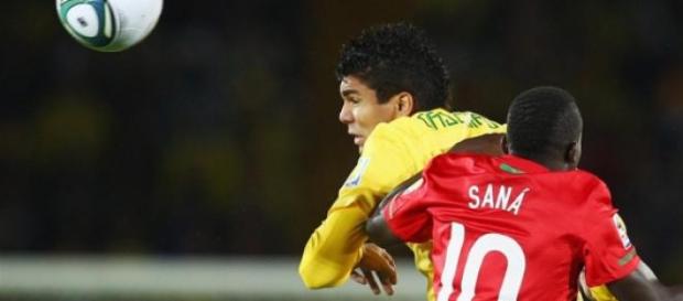 Saná na final do Mundial sub20 frente a Casemiro Saná na final do Mundial sub20 frente a Casemiro