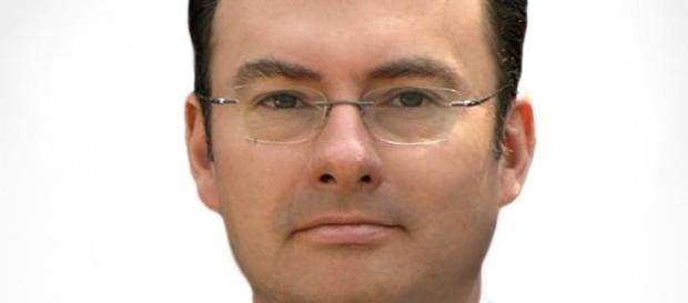 Videgaray tiene casa de Grupo Higa Videgaray tiene casa de Grupo Higa