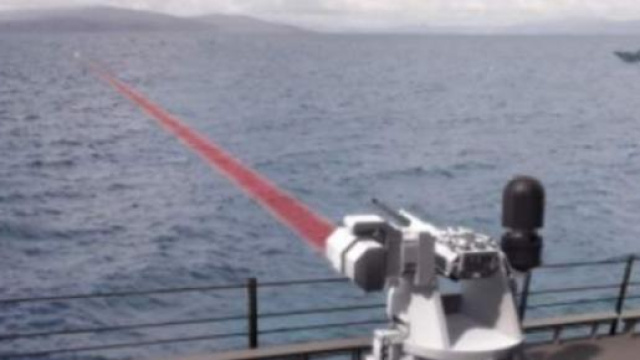 Laser, nuova arma economica sulla USS Ponce