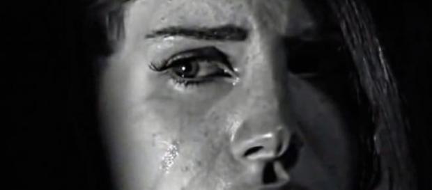 Lana Del Rey numa cena do vídeo Lana Del Rey numa cena do vídeo