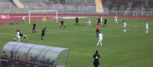 Académico venceu Farense por 1-0 Académico venceu Farense por 1-0