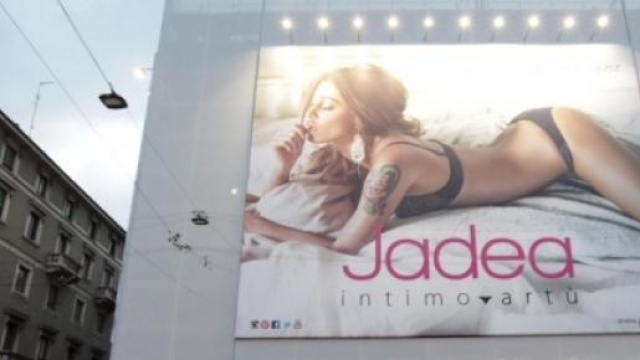 Belen: ecco il Manifesto pubblicitario Incriminato