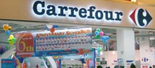 Un punto vendita Carrefour