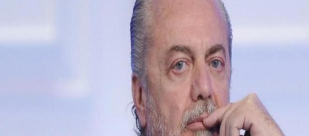 Aurelio De Laurentiis manda il Napoli in ritiro Aurelio De Laurentiis manda il Napoli in ritiro