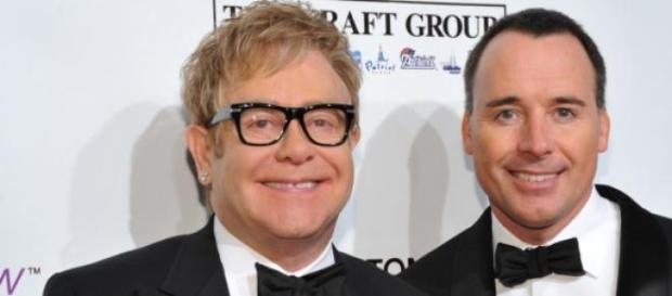 Elton John, boda con David Furnish. Elton John, boda con David Furnish.