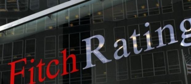 Hearst détient majoritairement Fitch Group à 80 % Hearst détient majoritairement Fitch Group à 80 %