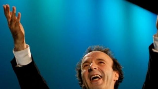 Roberto Benigni su Rai 1 con I Dieci Comandamenti