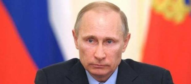 La Russia nella bufera dopo il crollo del petrolio La Russia nella bufera dopo il crollo del petrolio
