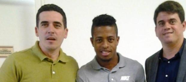 Marcos da Silva "Keno" se viste de rojinegro Marcos da Silva "Keno" se viste de rojinegro
