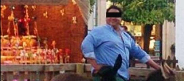 Muere el burrito del belén de Lucena Muere el burrito del belén de Lucena