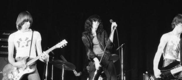 Os Ramones já têm uma réplica sua em gnomo. Os Ramones já têm uma réplica sua em gnomo.