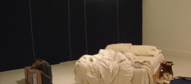 "My Bed", instalacja autorstwa Tracey Emin "My Bed", instalacja autorstwa Tracey Emin